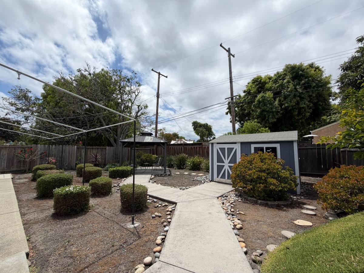 House for rent at 1946 Jackson St, Santa Clara, CA 95050