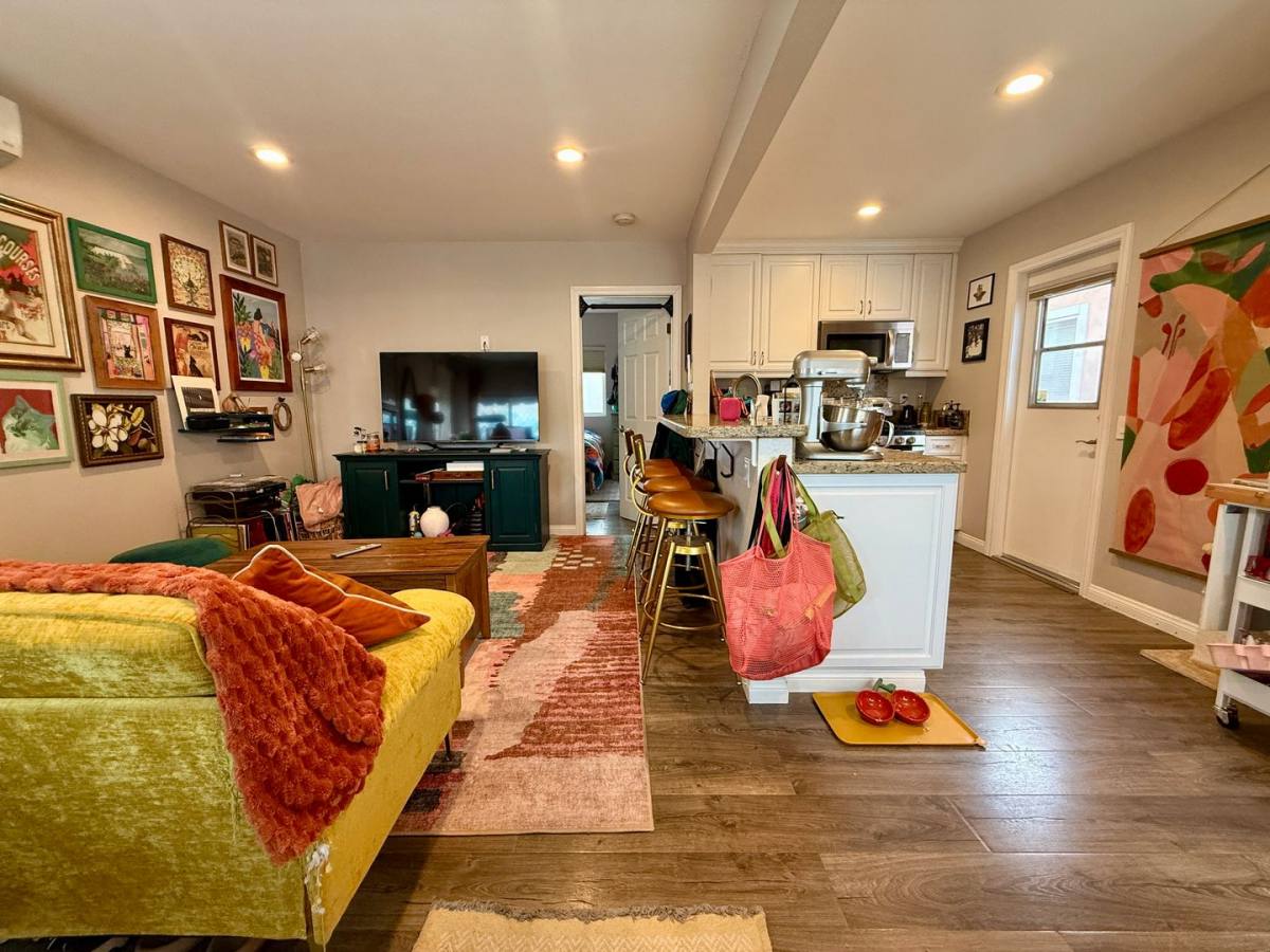Apartment for rent at 4639 Wilson Ave, San Diego, CA 92116