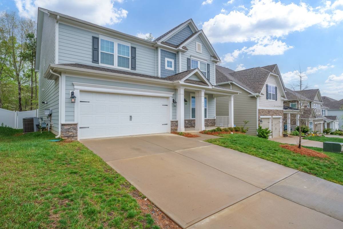 House for rent at 420 Preston Rd, Mooresville, NC 28117