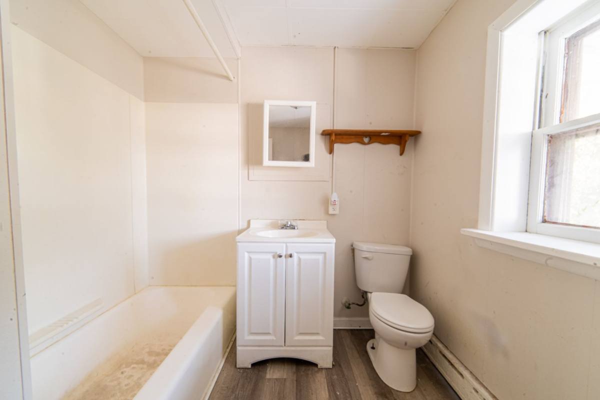 Apartment for rent at 105-107 Atlantic St, Bridgeton, NJ 08302