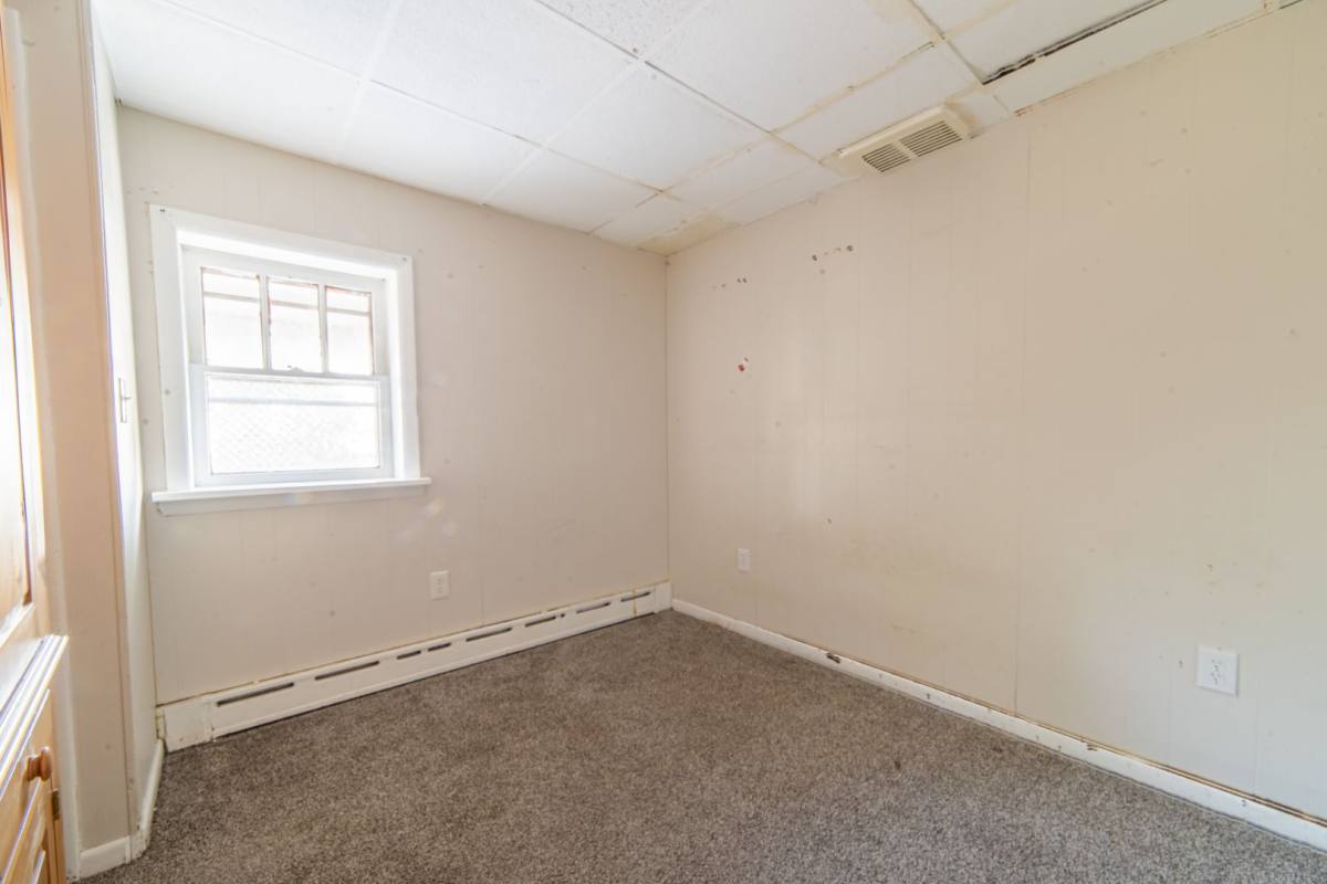 Apartment for rent at 105-107 Atlantic St, Bridgeton, NJ 08302