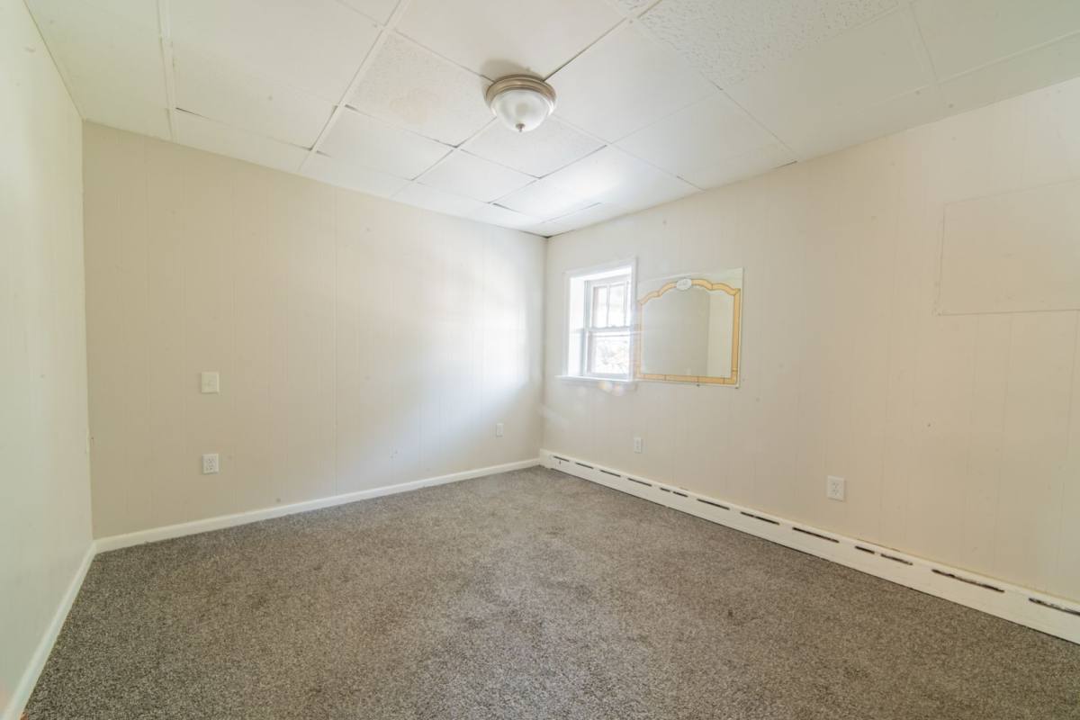 Apartment for rent at 105-107 Atlantic St, Bridgeton, NJ 08302