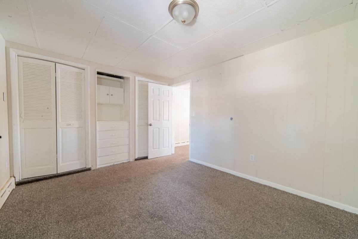 Apartment for rent at 105-107 Atlantic St, Bridgeton, NJ 08302