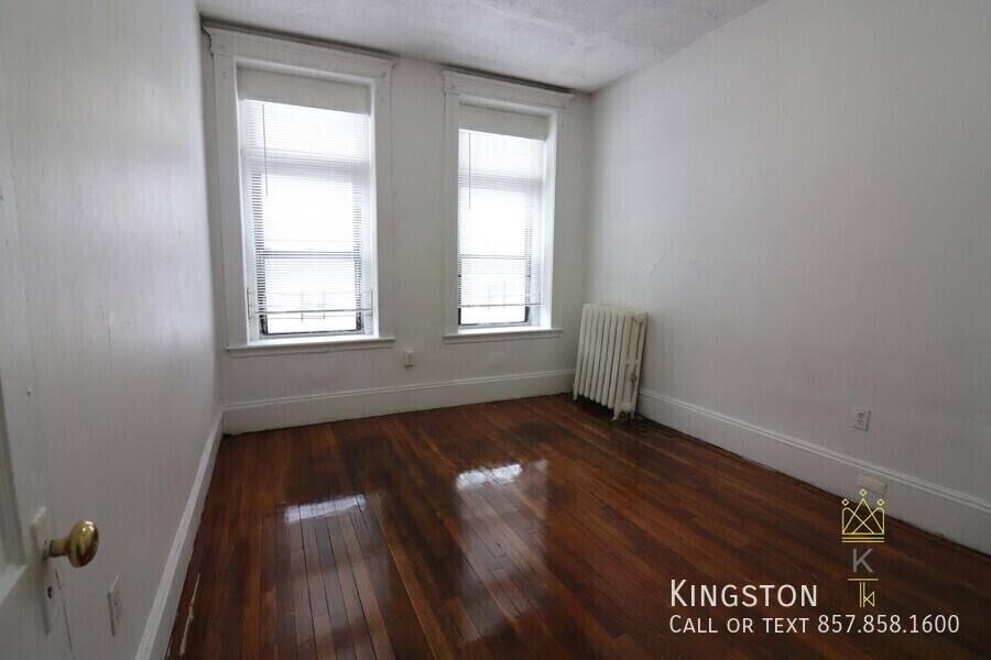 Apartment for rent at 409 Huntington Ave #2R, Boston, MA 02115