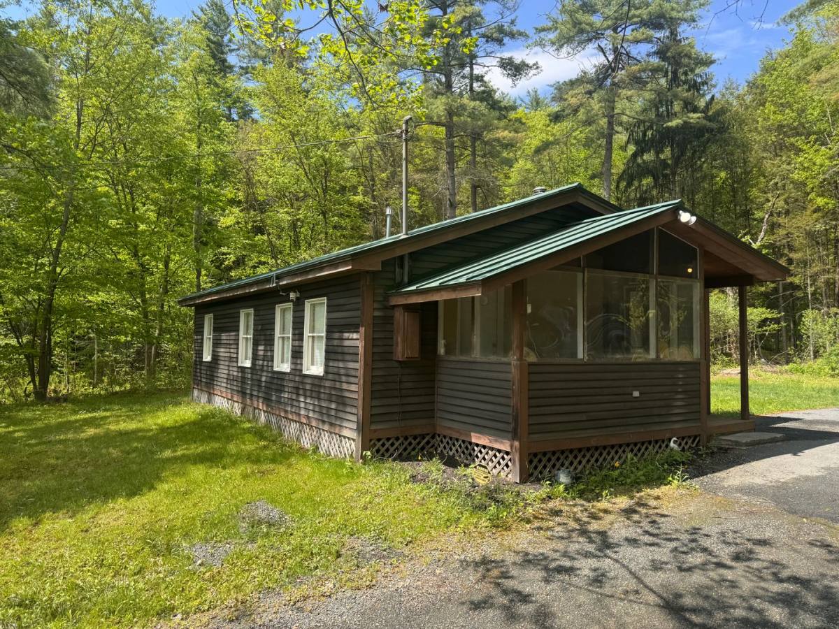 House for rent at 169 Glen Rd, West Lebanon, NH 03784