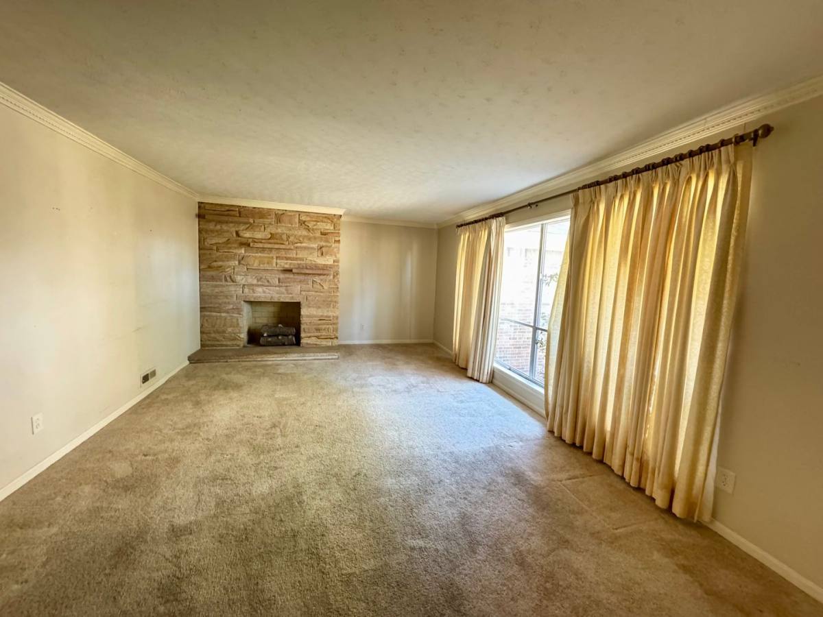 House for rent at 200 Brookhaven Dr, Gadsden, AL 35901