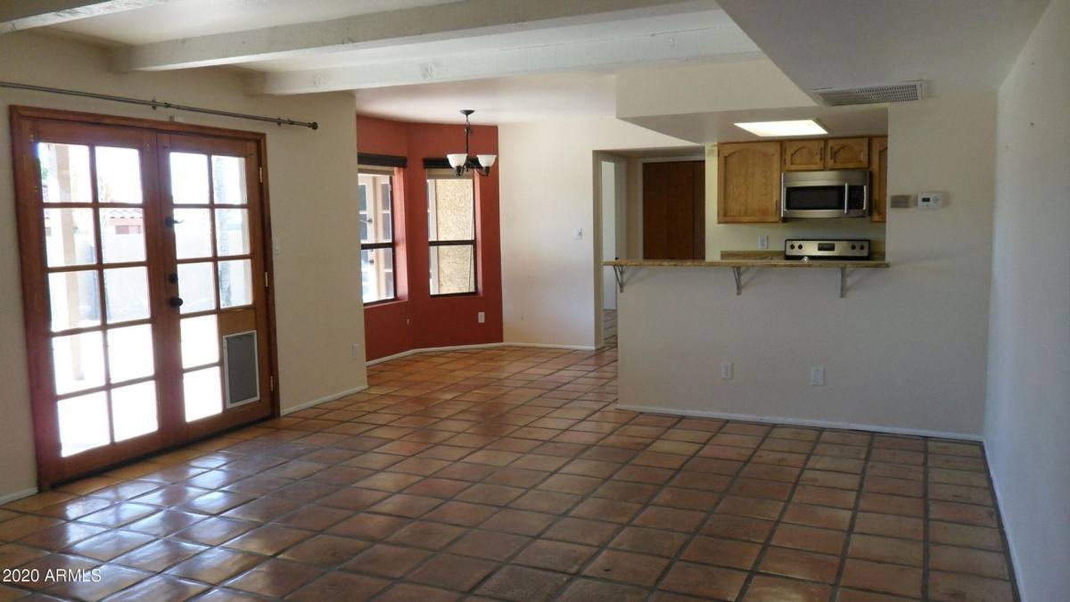 House for rent at 6935 E Hearn Rd, Scottsdale, AZ 85254