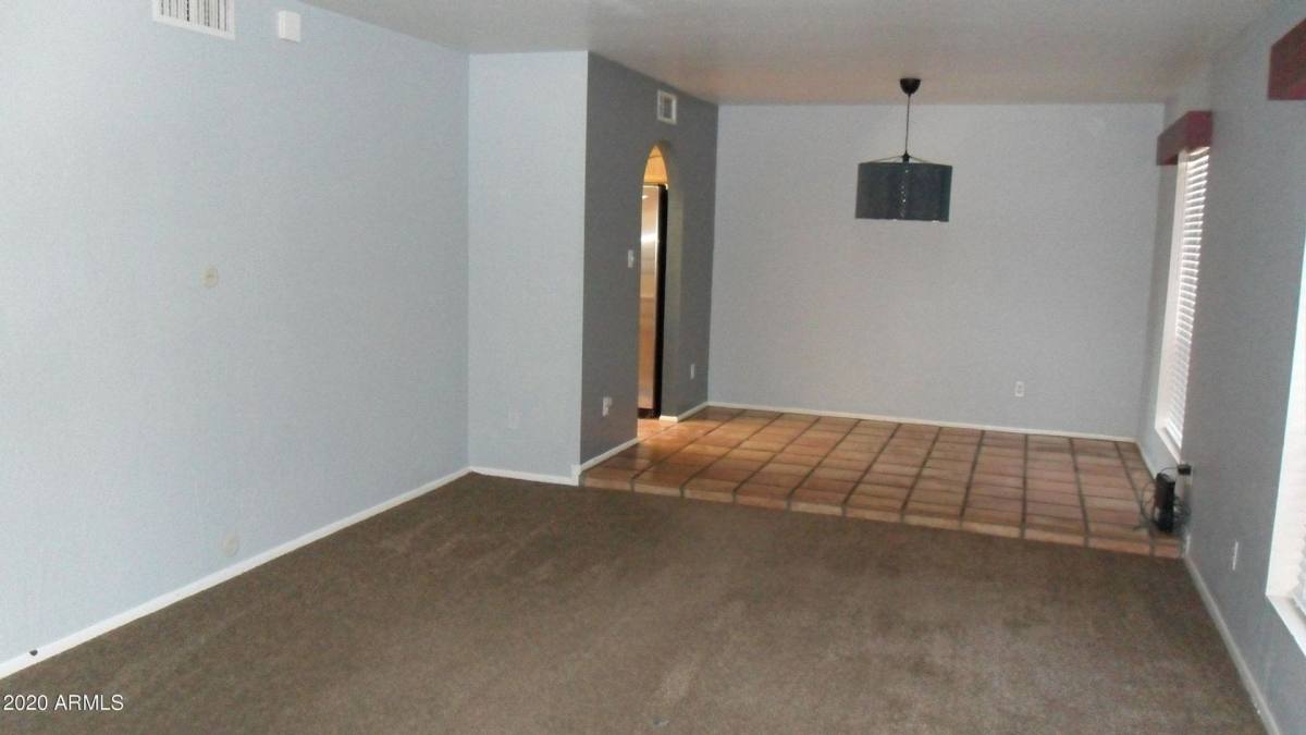 House for rent at 6935 E Hearn Rd, Scottsdale, AZ 85254