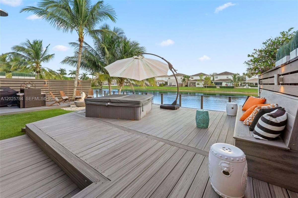 House for rent at 11258 NW 47th Lane N, Miami, FL 33178