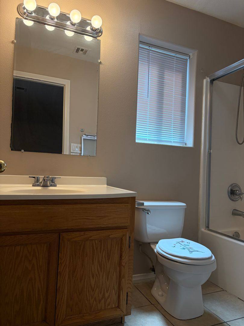 Apartment for rent at 8531 Columbine Ave, California City, CA 93505