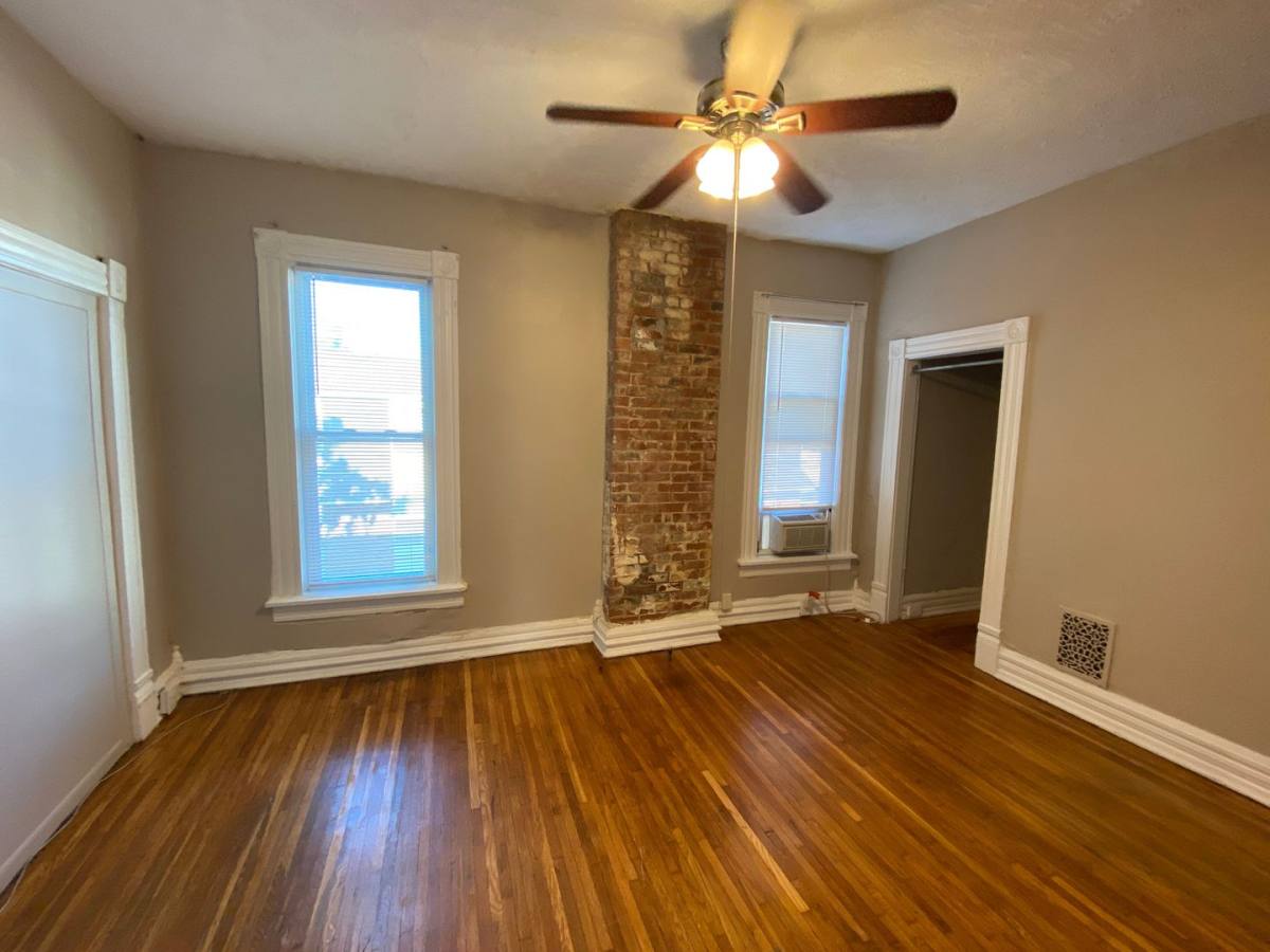 Apartment for rent at 68 W 9th Ave, Columbus, OH 43201