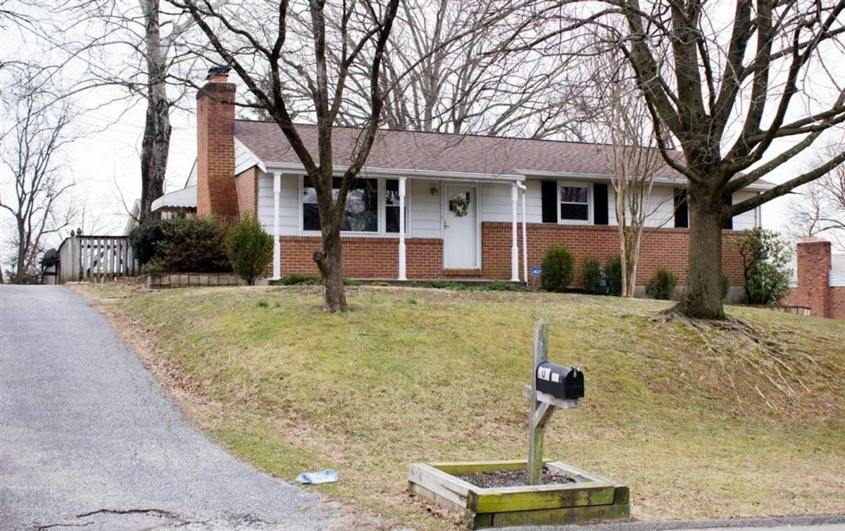 House for rent at 207 Dawson Dr, Cockeysville, MD 21030