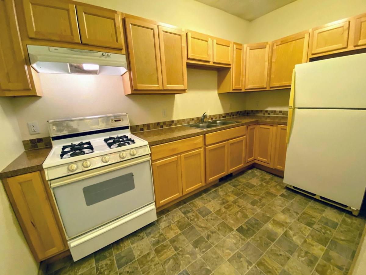 Apartment for rent at 545 Shamrock SW, Grand Rapids, MI 49503