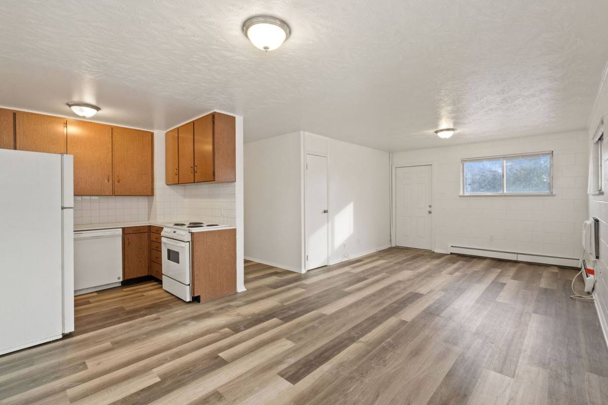 Apartment for rent at 1909 11th Ave, Greeley, CO 80631