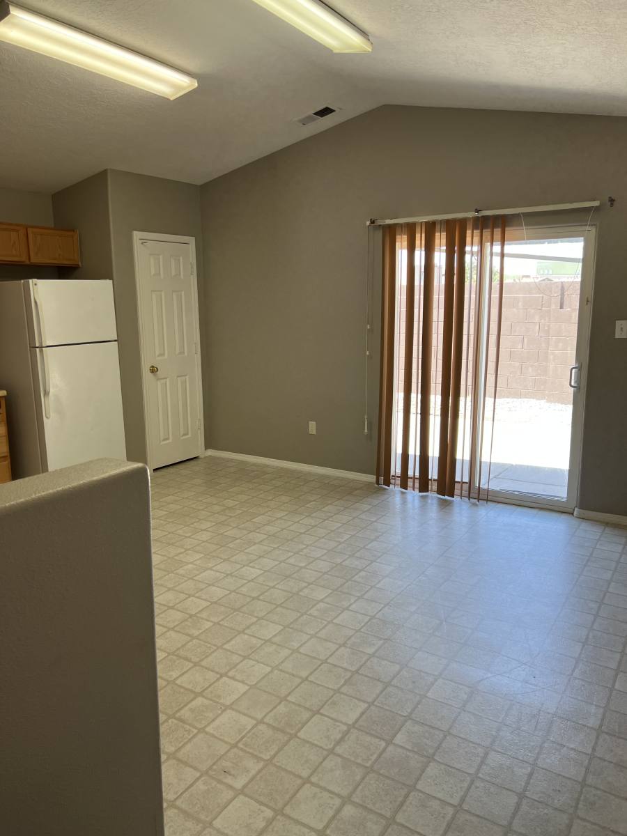 House for rent at 2763 Butch Cassidy Dr SW, Albuquerque, NM 87121