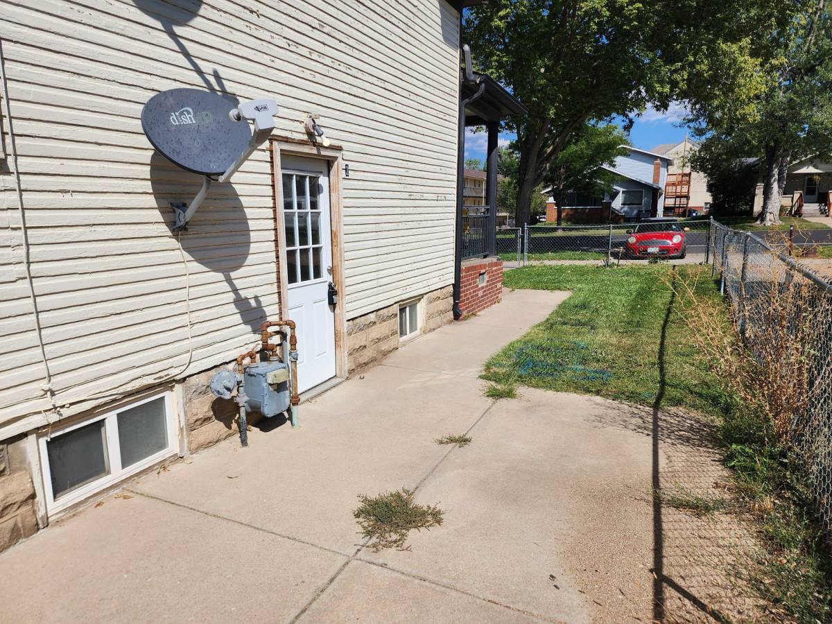 Apartment for rent at 1919 11th Ave, Greeley, CO 80631