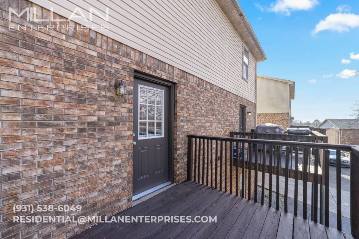 Apartment for rent at 510 Hietts Lane, Clarksville, TN 37043