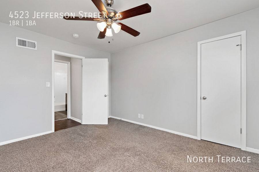 Apartment for rent at 4523 Jefferson St #6, Kansas City, MO 64111