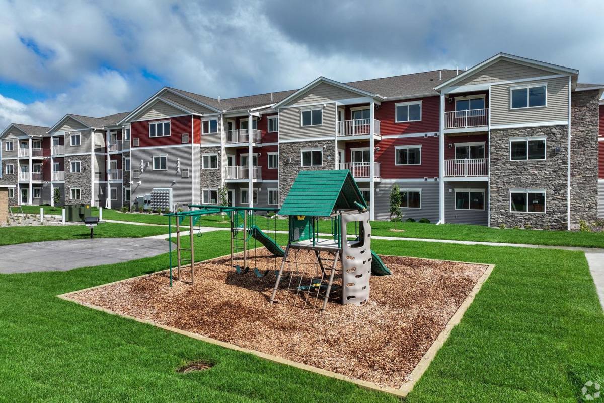 Apartment for rent at 840 7th Ave NE, Isanti, MN 55040