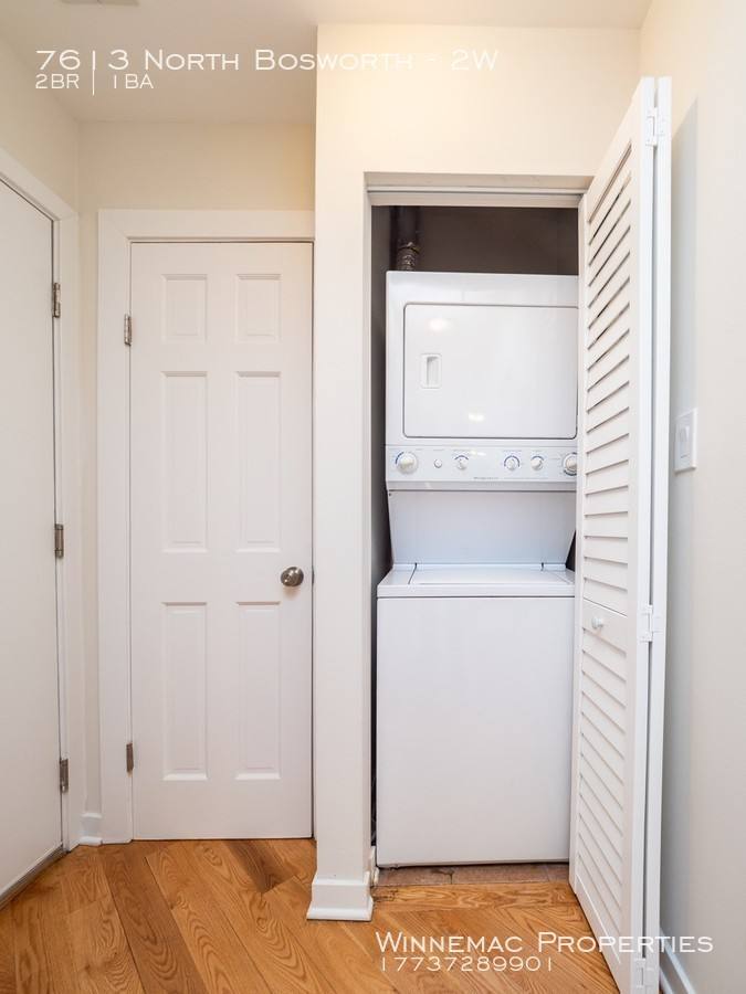 Apartment for rent at 7613 N Bosworth #2W, Chicago, IL 60626