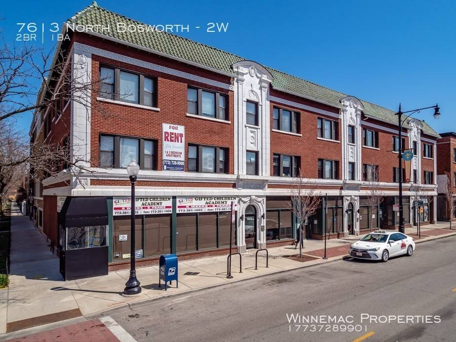 Apartment for rent at 7613 N Bosworth #2W, Chicago, IL 60626