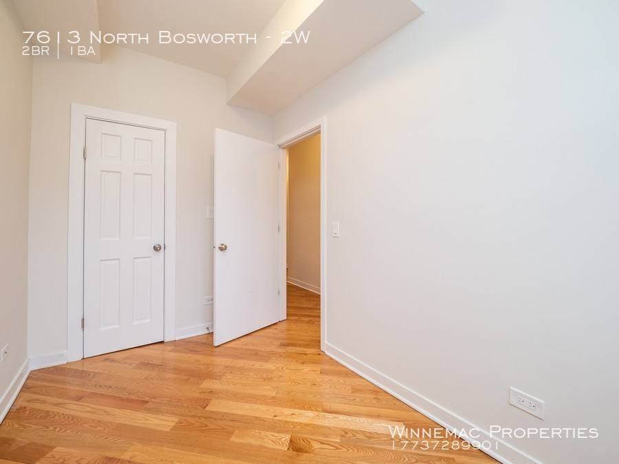 Apartment for rent at 7613 N Bosworth #2W, Chicago, IL 60626
