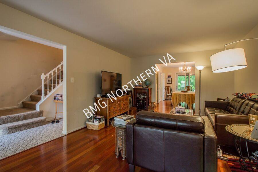 House for rent at 3019 Seven Oaks Place, Falls Church, VA 22042