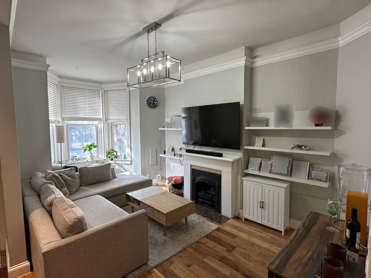 Condo for rent at 645 Q St NW, Washington, DC 20001