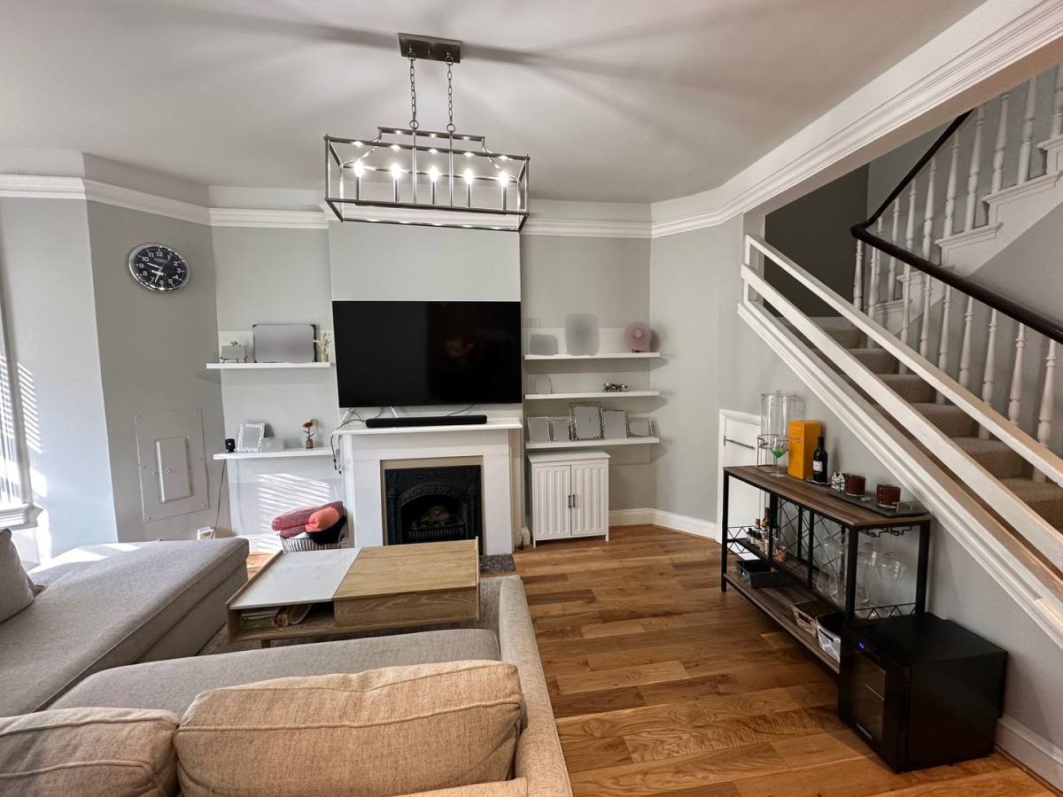 Condo for rent at 645 Q St NW, Washington, DC 20001
