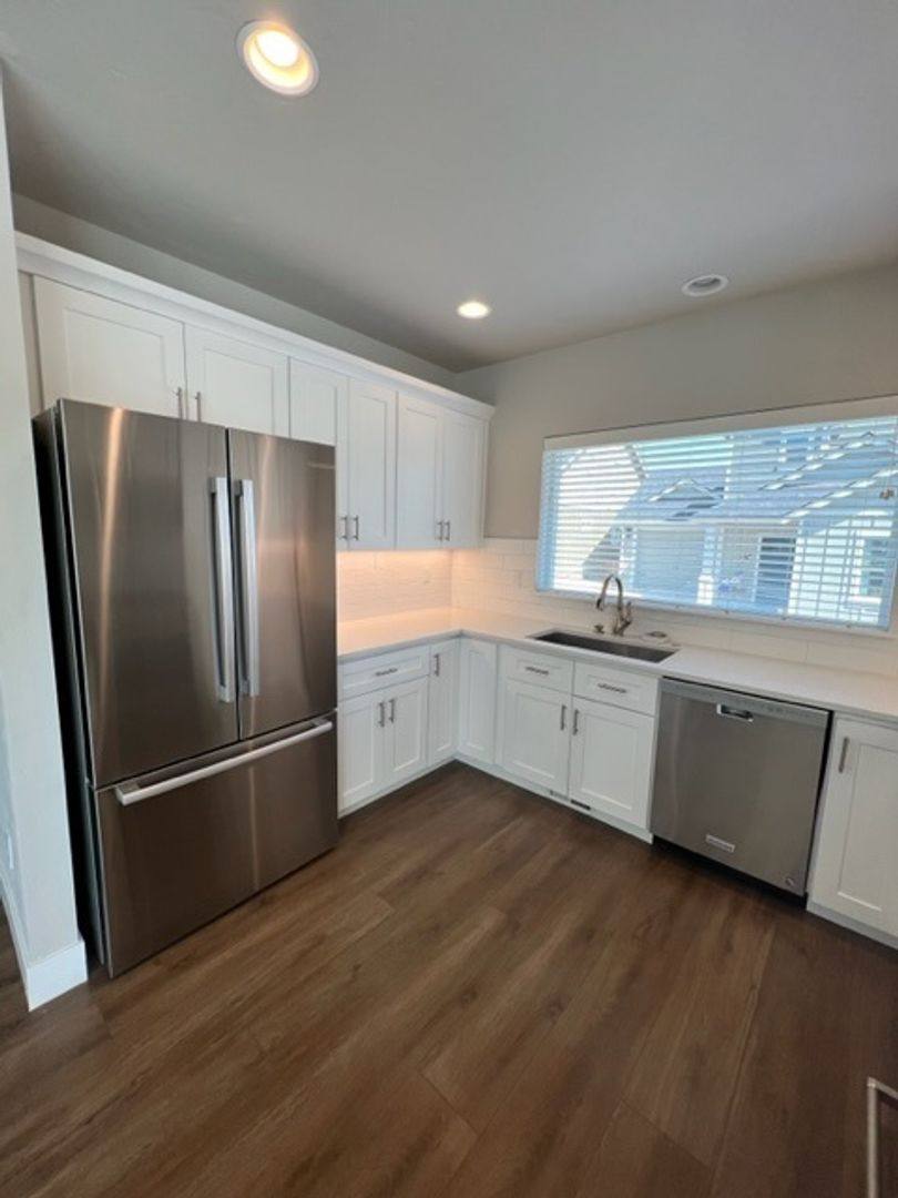 House for rent at 2755 SW Greens Blvd, Redmond, OR 97756