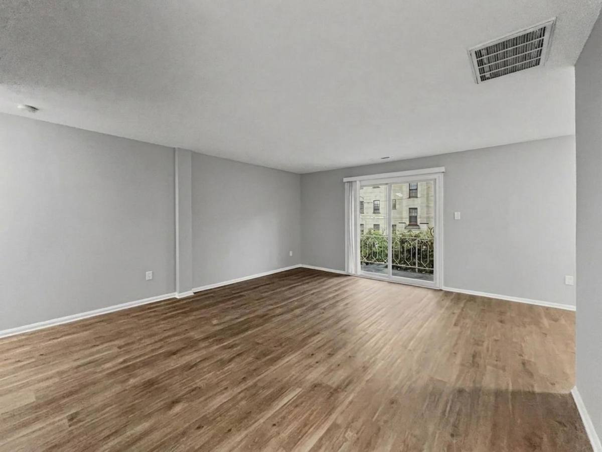 Apartment for rent at 200 E Maple Ave, Merchantville, NJ 08109
