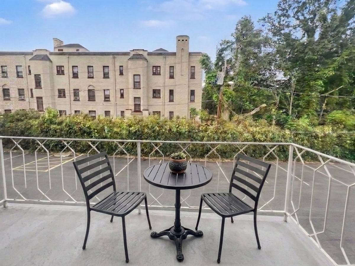 Apartment for rent at 200 E Maple Ave, Merchantville, NJ 08109