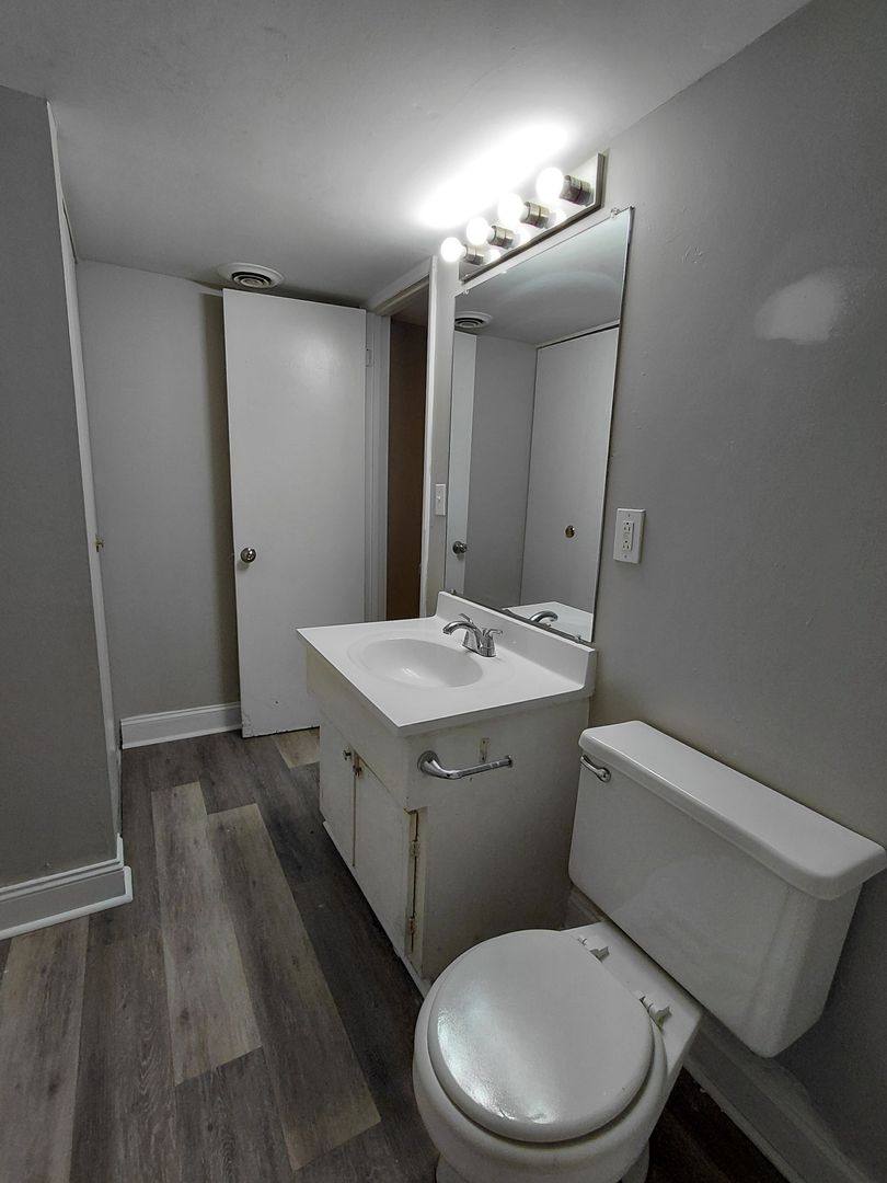 Apartment for rent at 2056 Vineville Ave, Macon, GA 31204