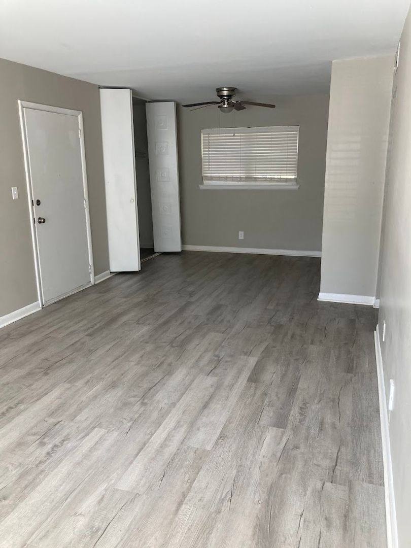 Apartment for rent at 2056 Vineville Ave, Macon, GA 31204