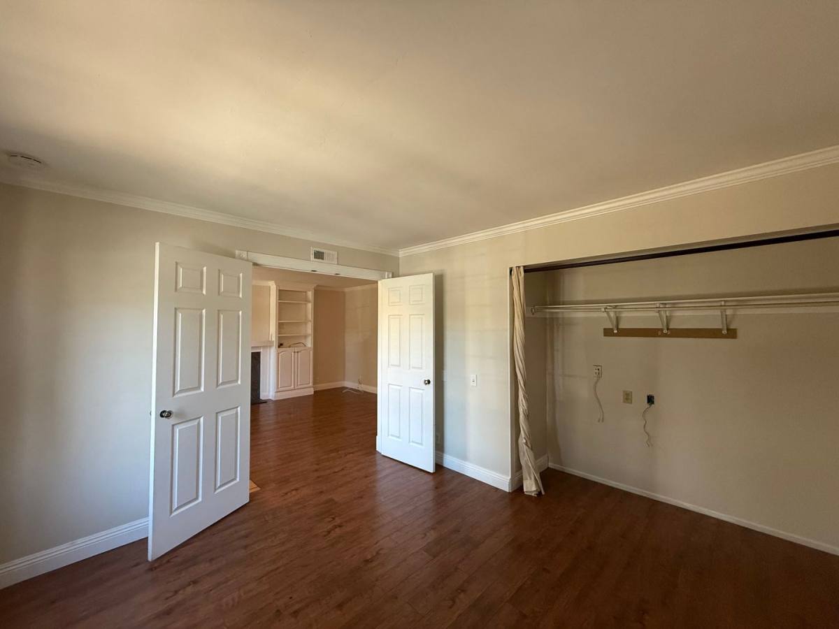 Apartment for rent at 3727 Caminito Carmel Landing, San Diego, CA 92130