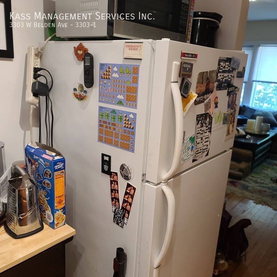 Apartment for rent at 3303 W Belden Ave #1, Chicago, IL 60647