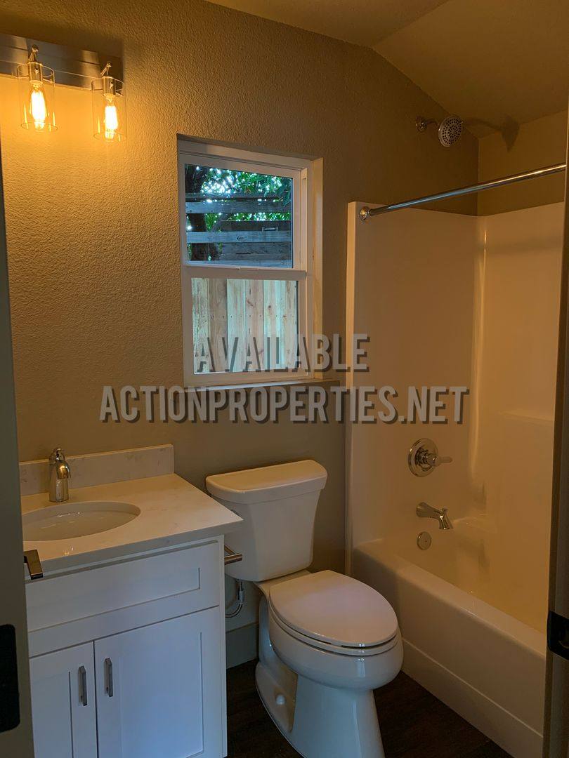 Apartment for rent at 113 Doyle St #A, Roseville, CA 95678