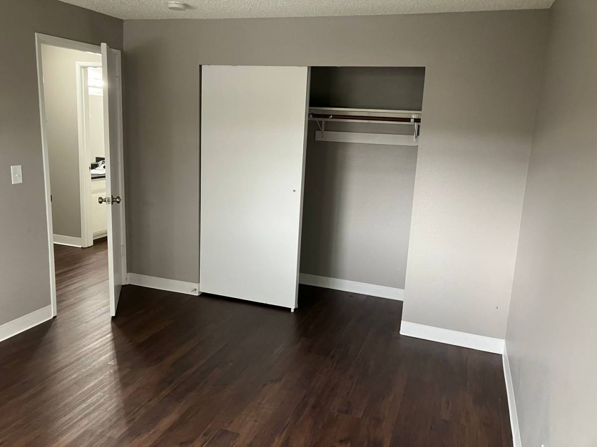 Apartment for rent at 13001 SE 28th Place, Bellevue, WA 98005