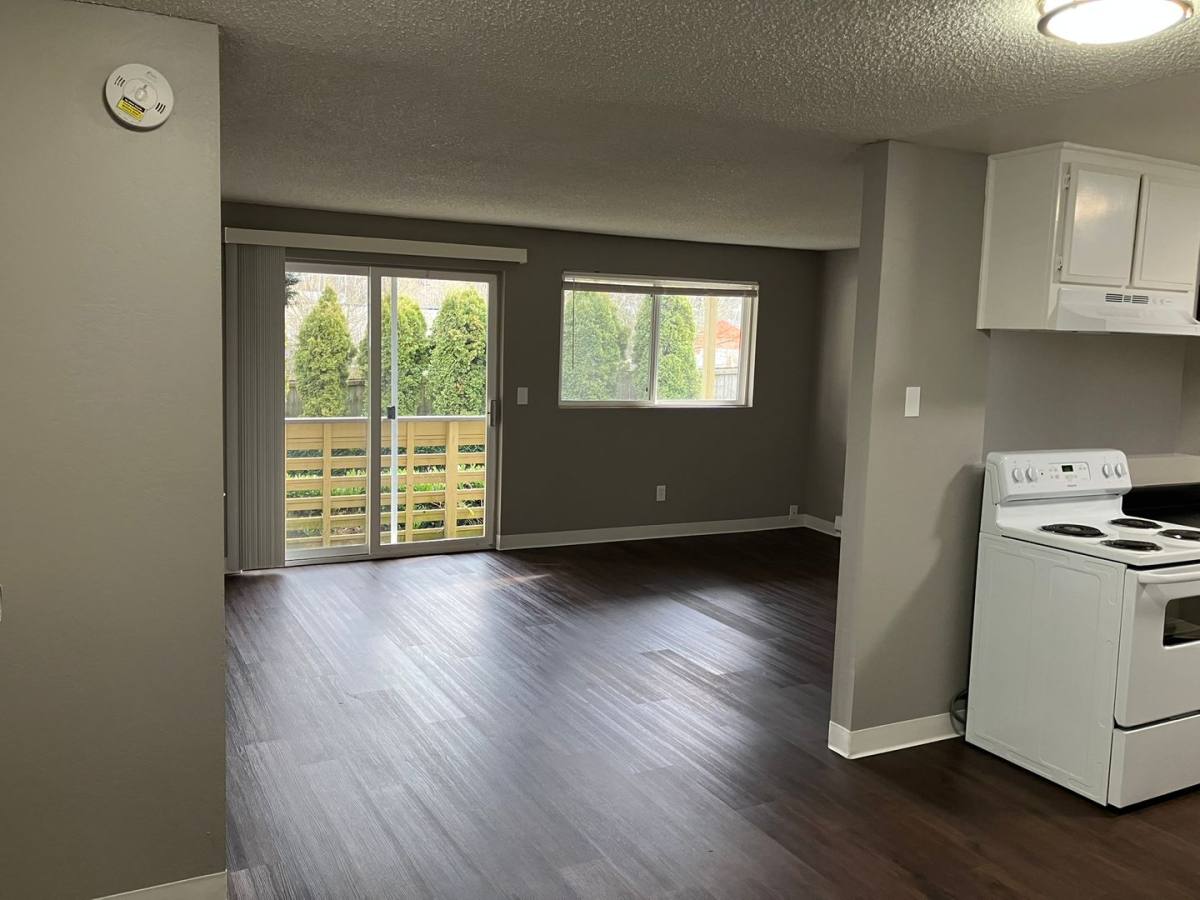 Apartment for rent at 13001 SE 28th Place, Bellevue, WA 98005