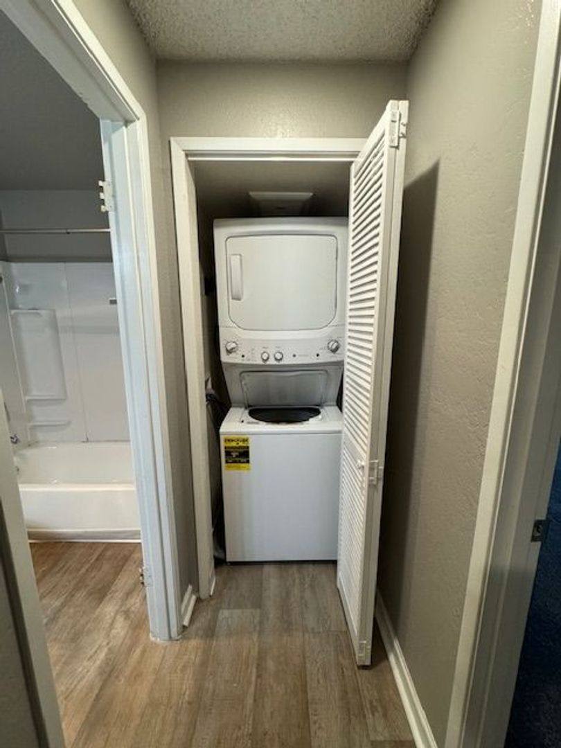Apartment for rent at 13001 SE 28th Place, Bellevue, WA 98005