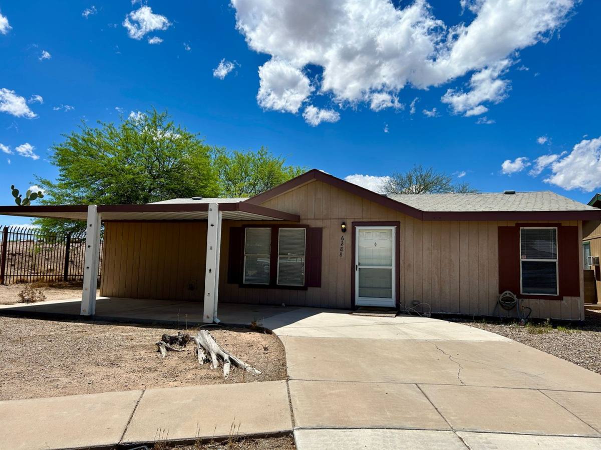 House for rent at 6288 S Flowing Water Place, Tucson, AZ 85706