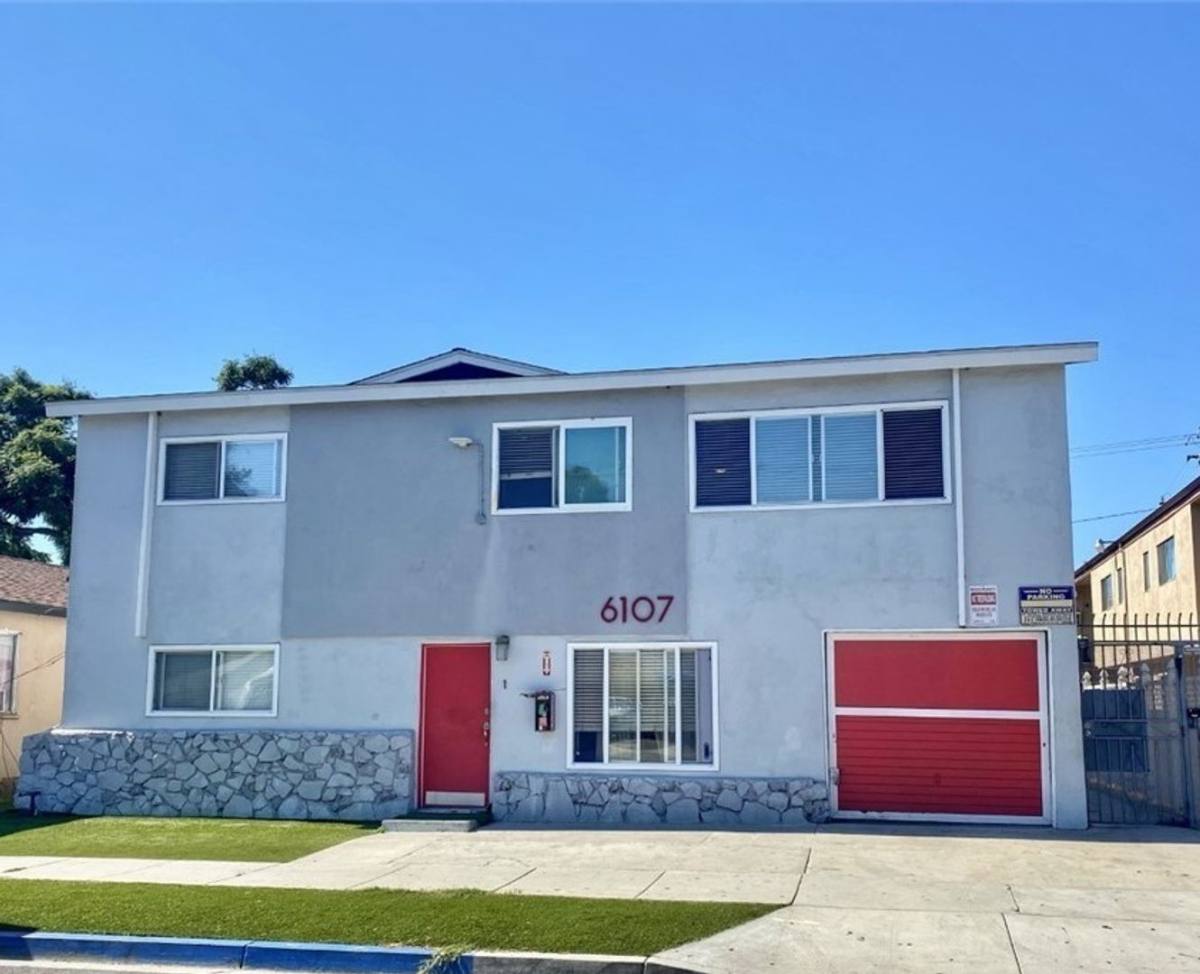 Apartment for rent at 6107 Linden Ave, Long Beach, CA 90805