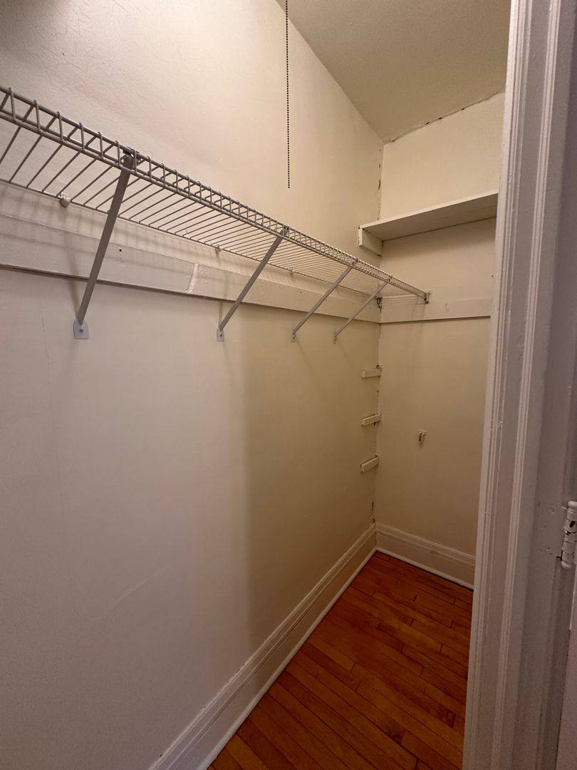 Apartment for rent at 1810-1812 Bryant Ave S, Minneapolis, MN 55403
