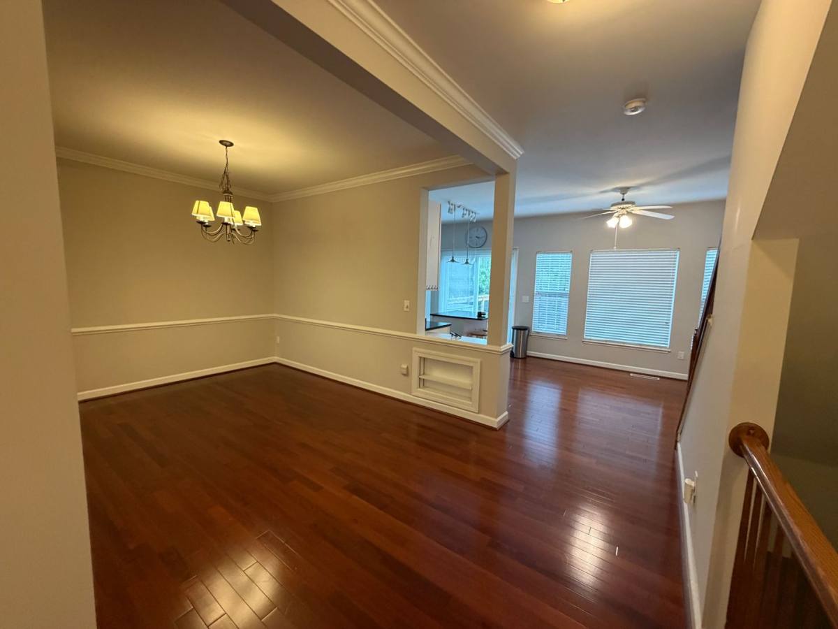 Townhouse for rent at 20965 Promontory Square, Sterling, VA 20165