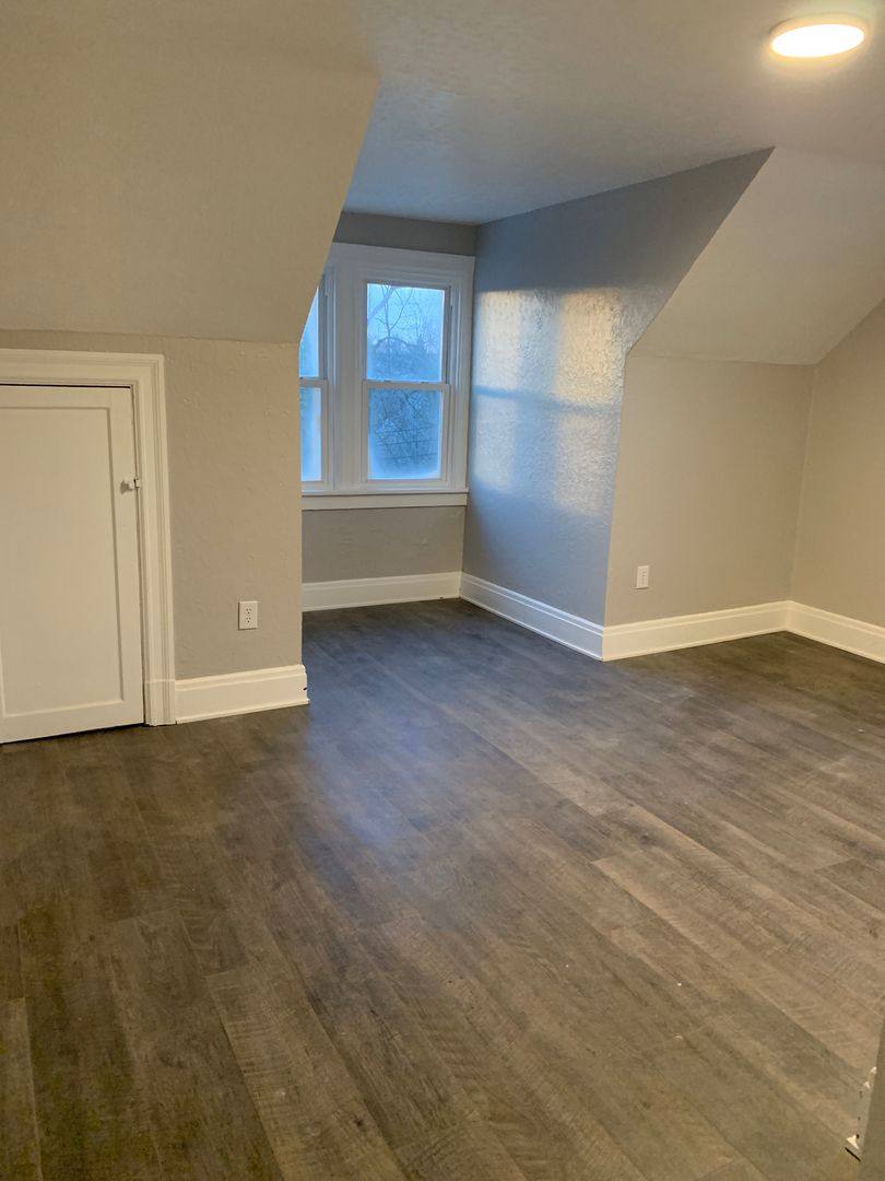 Apartment for rent at 410 Marlow St, Pittsburgh, PA 15220