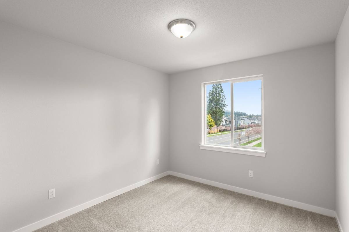 House for rent at 16999 SE Hagen Rd, Happy Valley, OR 97086