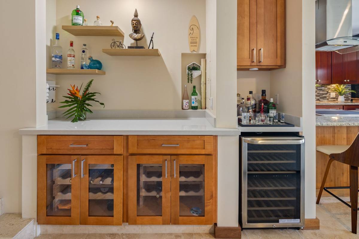 Apartment for rent at 1030 Aoloa Place, Kailua, HI 96734