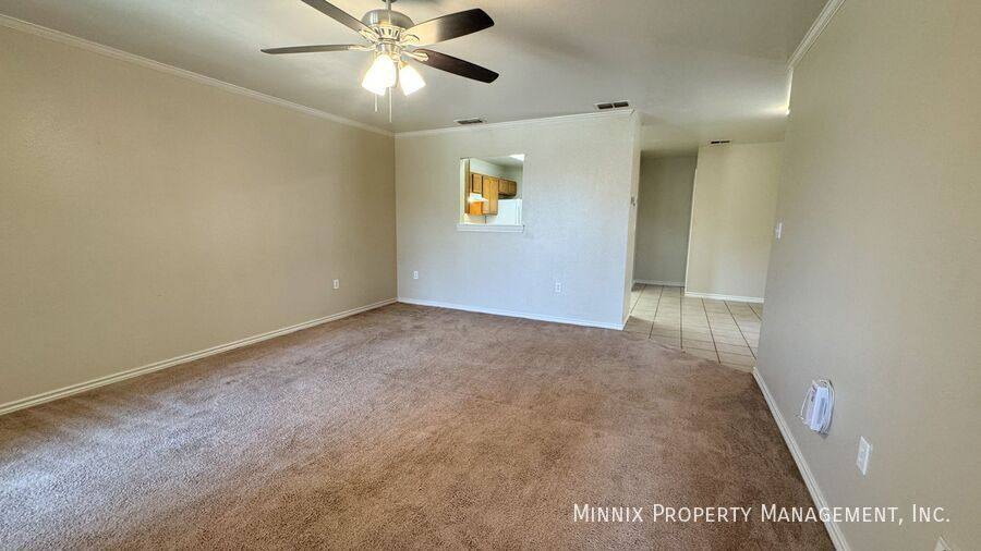 Townhouse for rent at 912 N Bangor Ave Fs #A, Lubbock, TX 79416