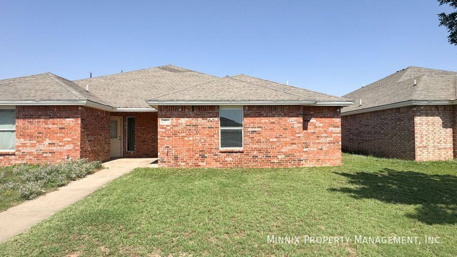 Townhouse for rent at 912 N Bangor Ave Fs #A, Lubbock, TX 79416