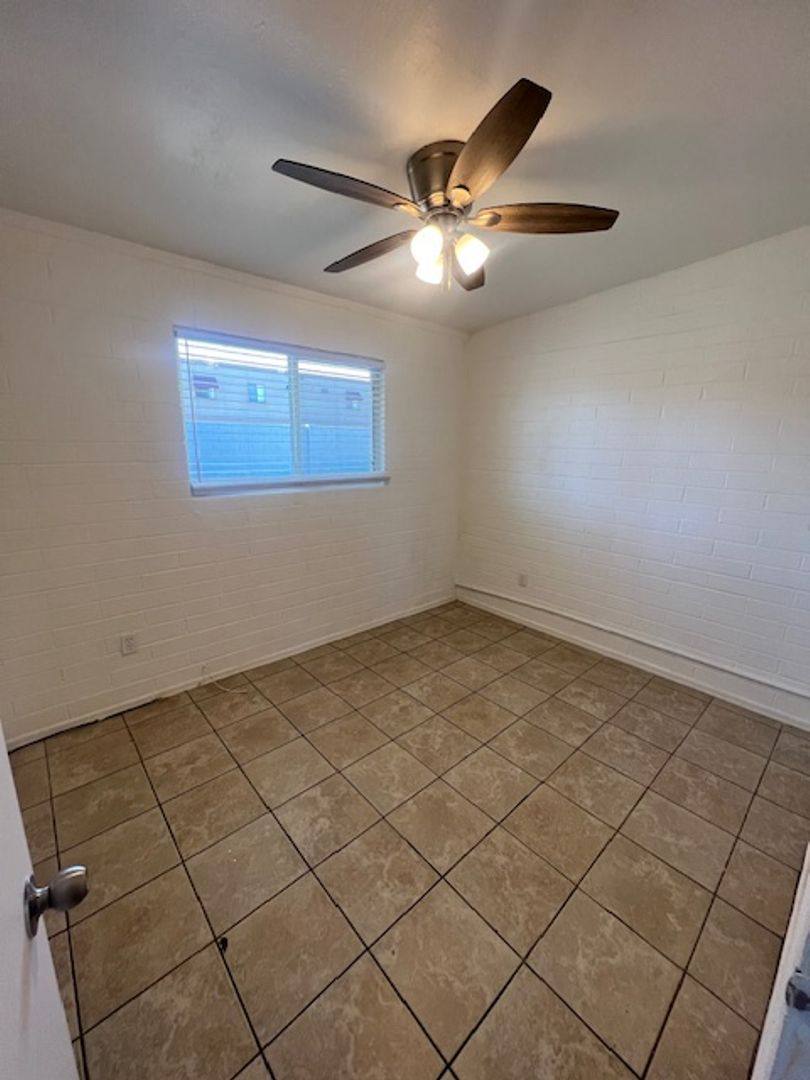 Apartment for rent at 5632 S Montezuma St, Phoenix, AZ 85041